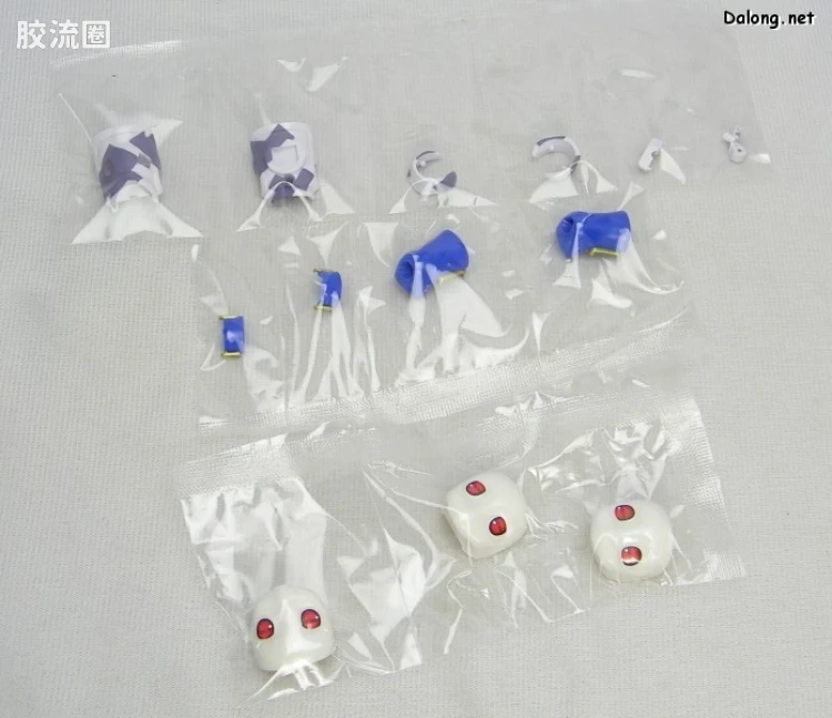 寿屋综合拼装模型系列 一击杀虫!小惠惠 康伯特 战斗服版 - 图片